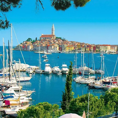 Appartement Romantika-1 By Interhome