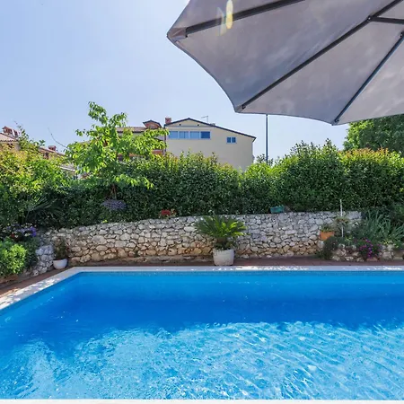Apartment Romantika-1 By Interhome Rovinj