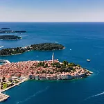 Romantika-1 By Interhome * Rovinj